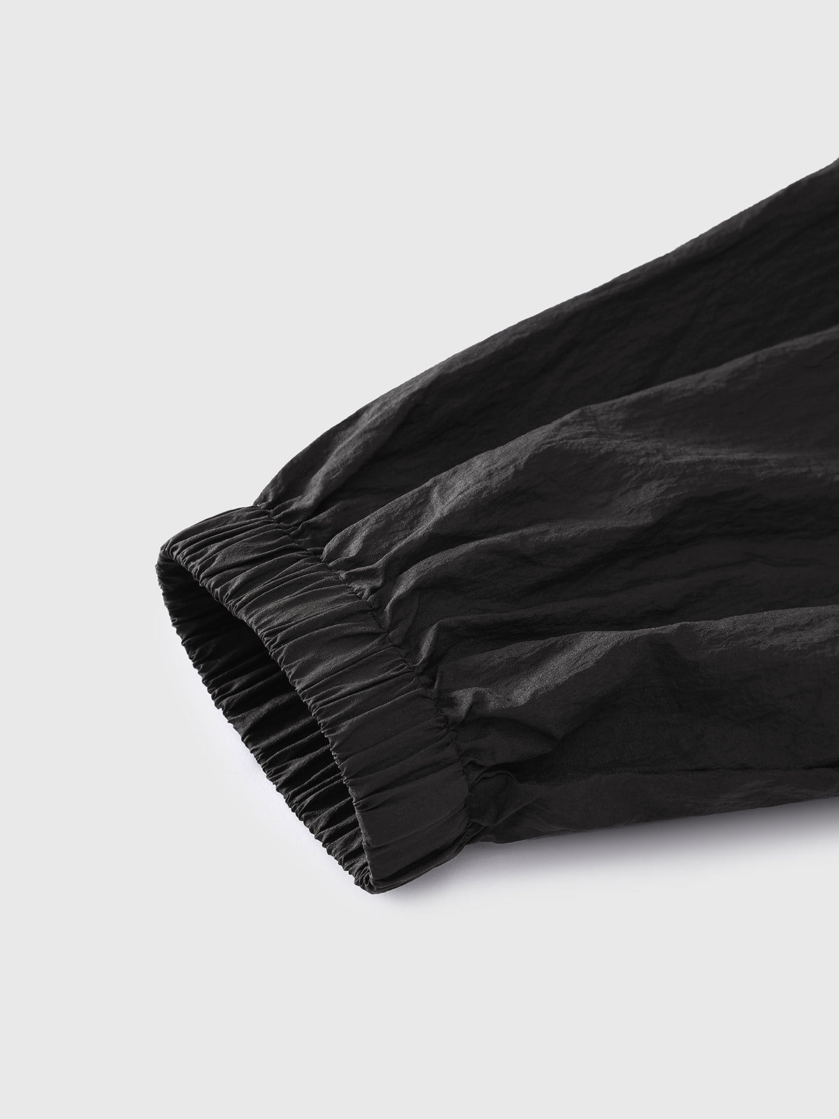 Pullcord Play Windbreaker Jacket – Matte Black
