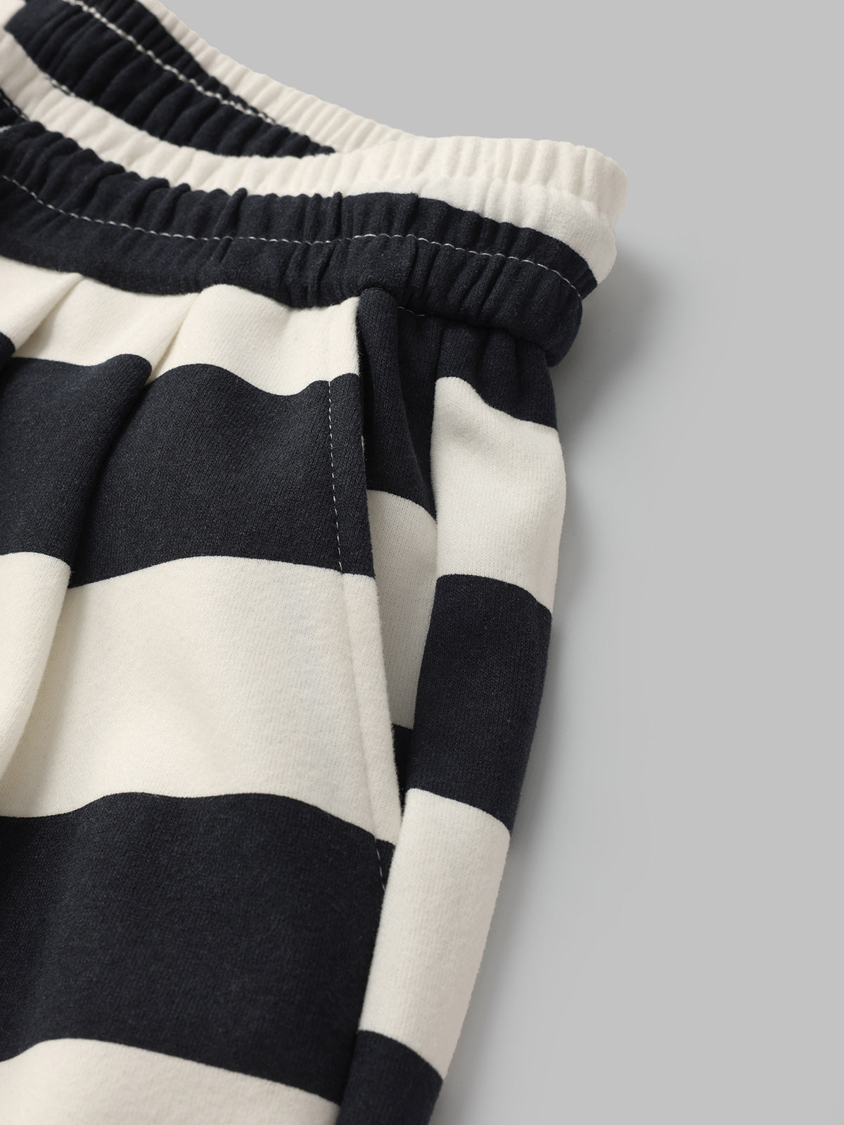 Wide Stripe Pants - Black White