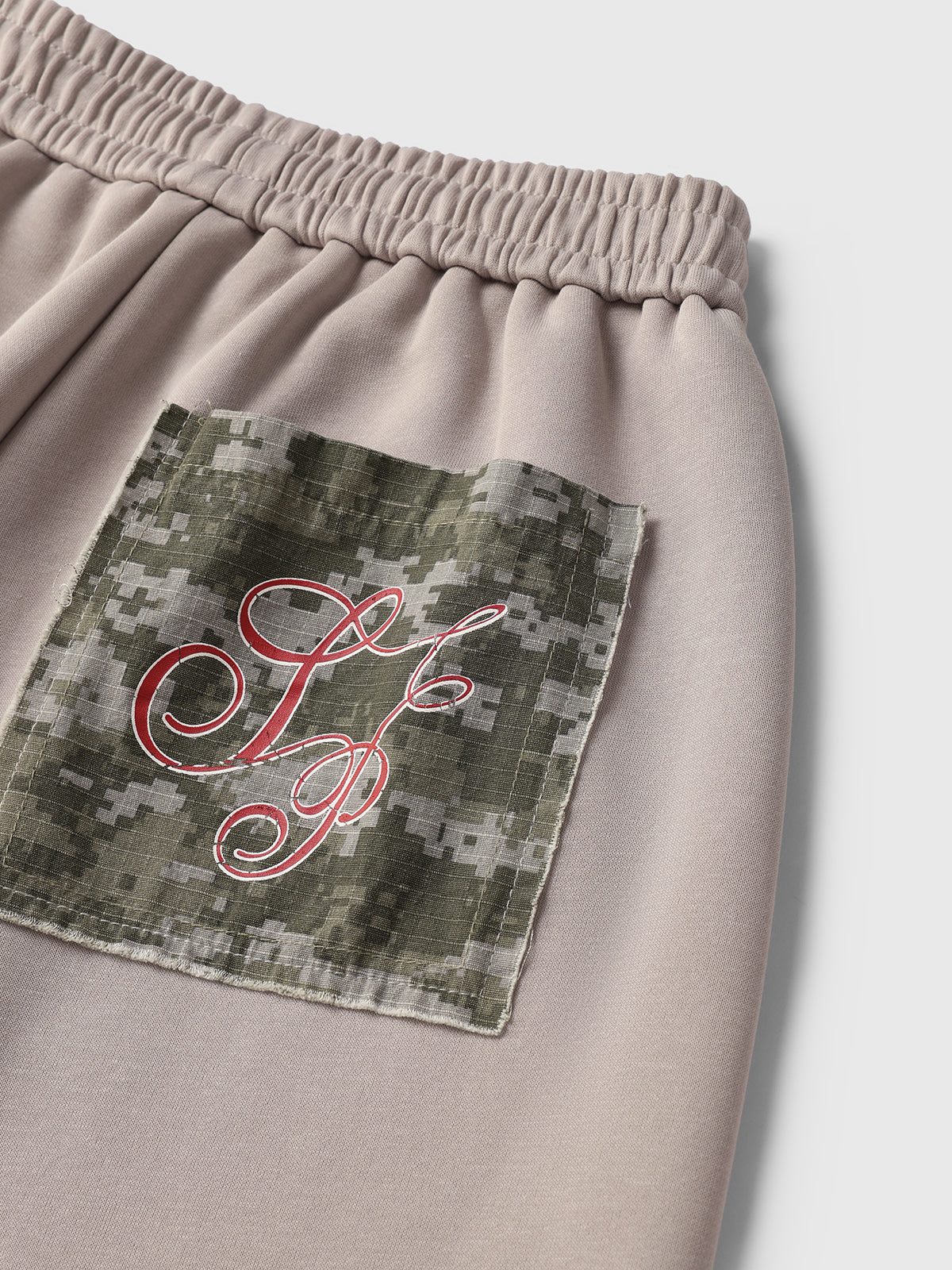 Camo Star Pants – Beige Contrast