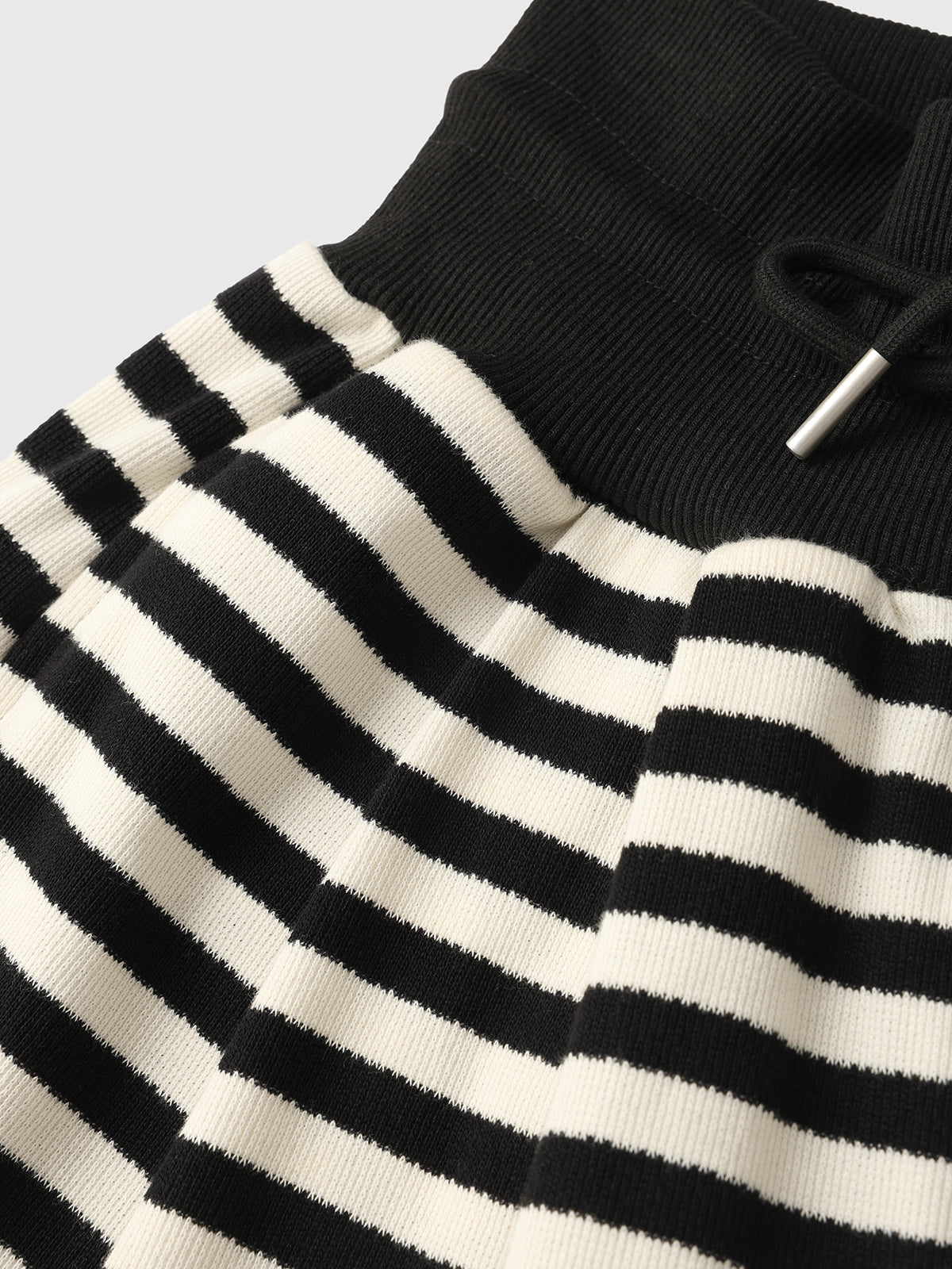 Knitted Stripe Pants - Black White