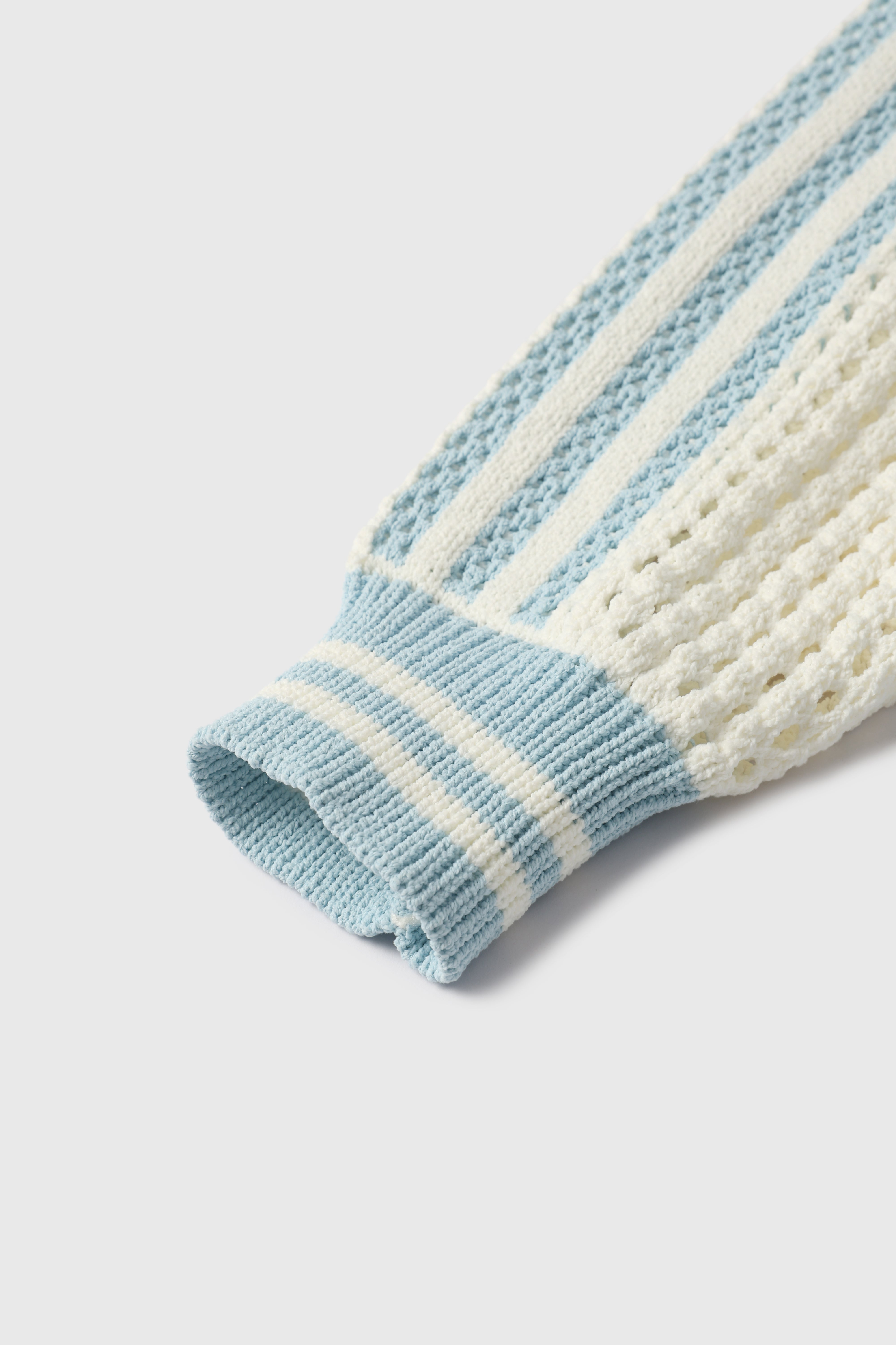 Mesh-Knit Zip-Up Sports Jacket – Powder Blue