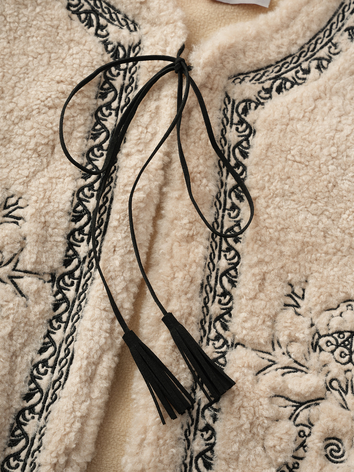 Cinema Break Vest – Cloud Beige