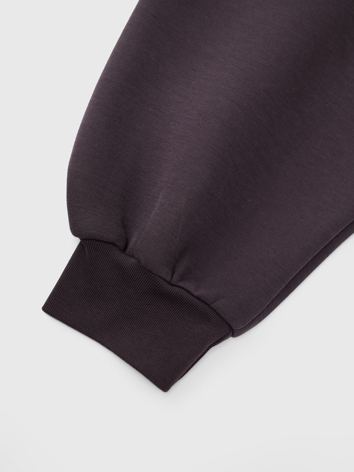 Moonquiet Sweatshirt – Plum Charcoal