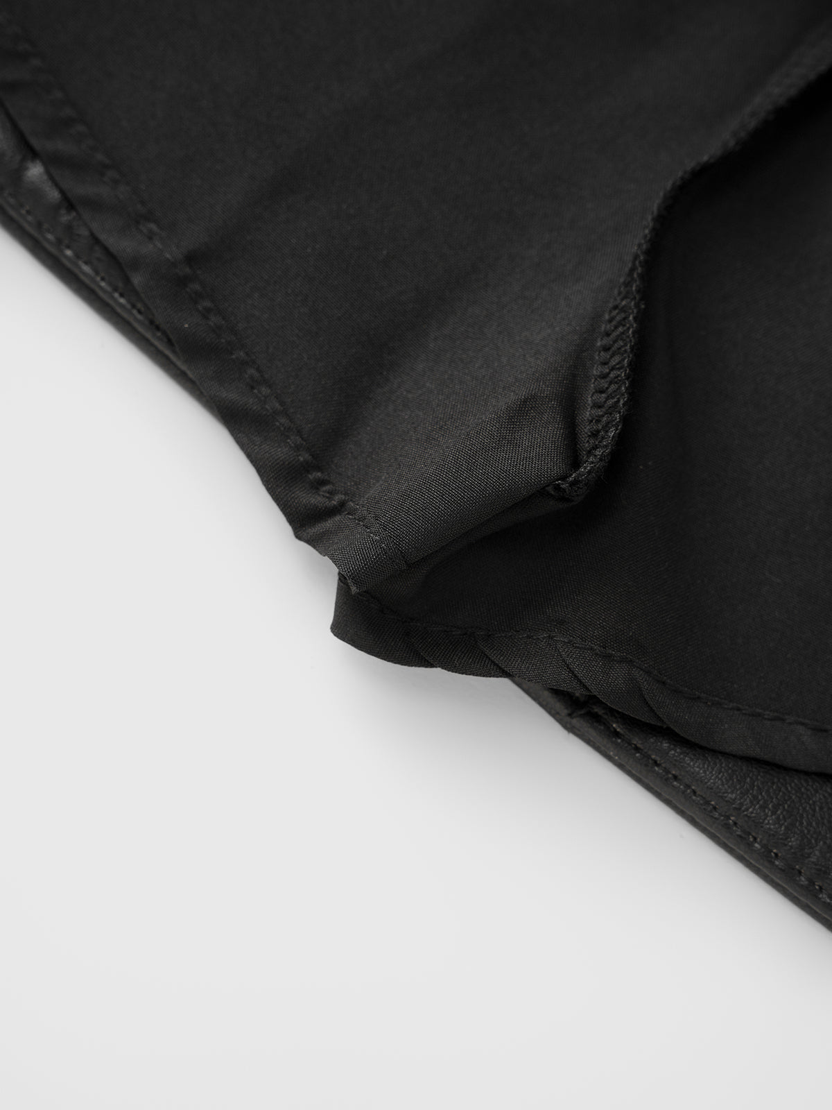 Handled Well Leather Mini Skirt – Jet Black
