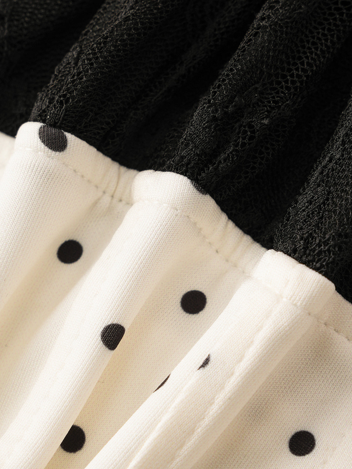 Close Enough Halter Top – Cream Black