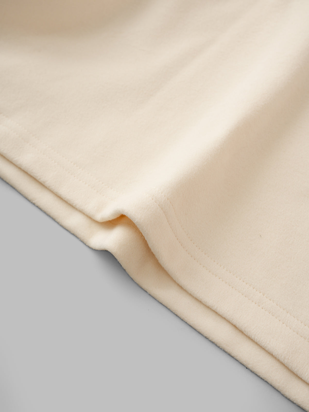 Hold Position High-Neck Sweatshirt – Butter Cream