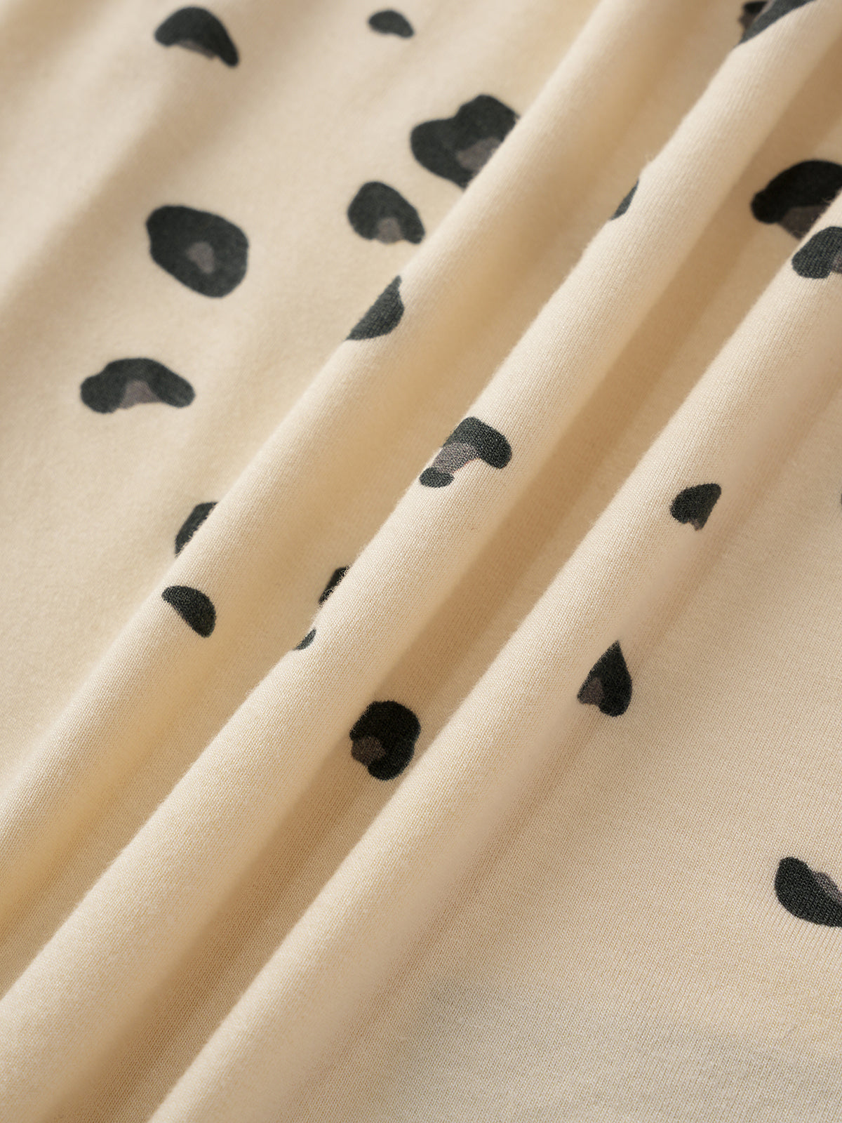 Leopard Glance Sleeve Top – Cream Beige