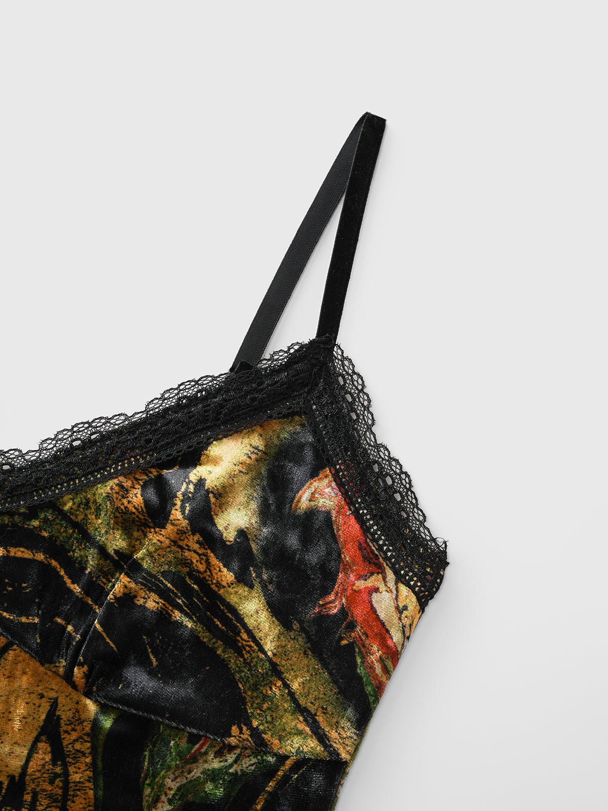 Brick Lane Skimming Lace Trim Vintage Floral Cami - Black