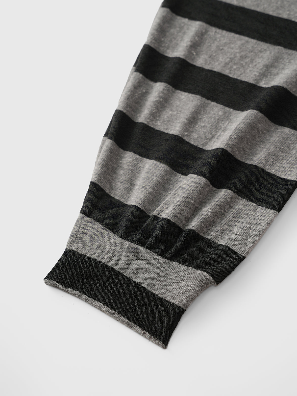 Co-ed Dorm Baggy Stripe Graphic Long Sleeve - Grey/Black