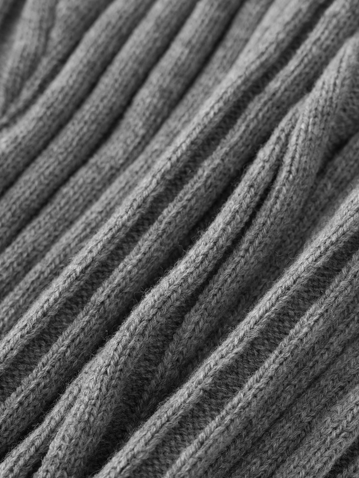 In Transit Knit Sleeves – Dust Tab