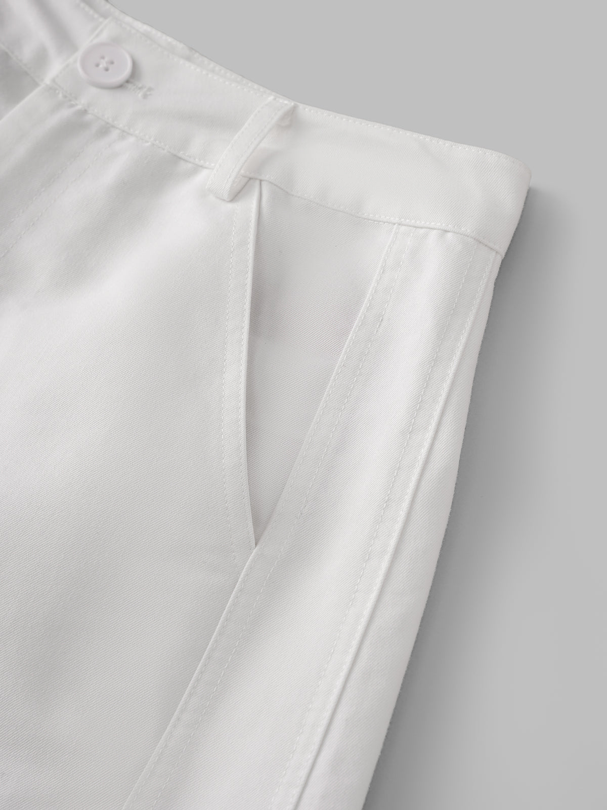Brick Lane Straight Textured Knee-length Shorts - White