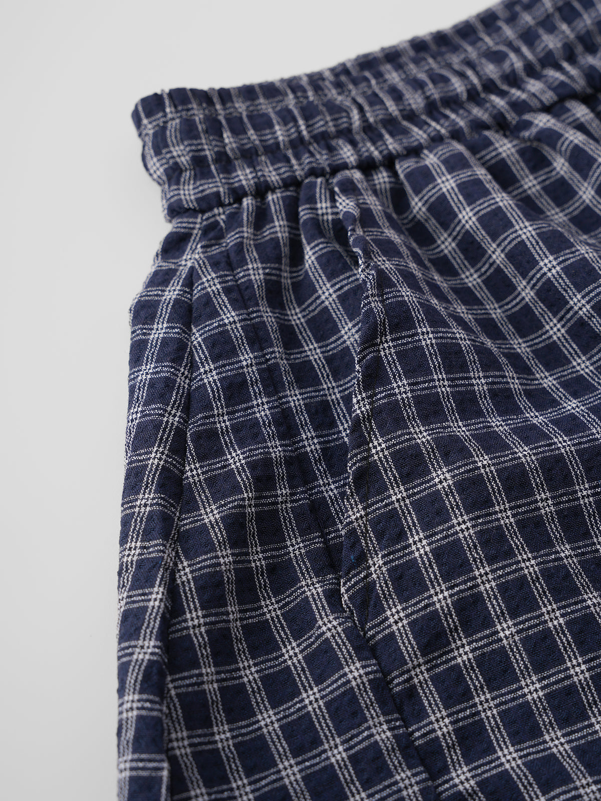 Library Bounce Shorts – Check Navy