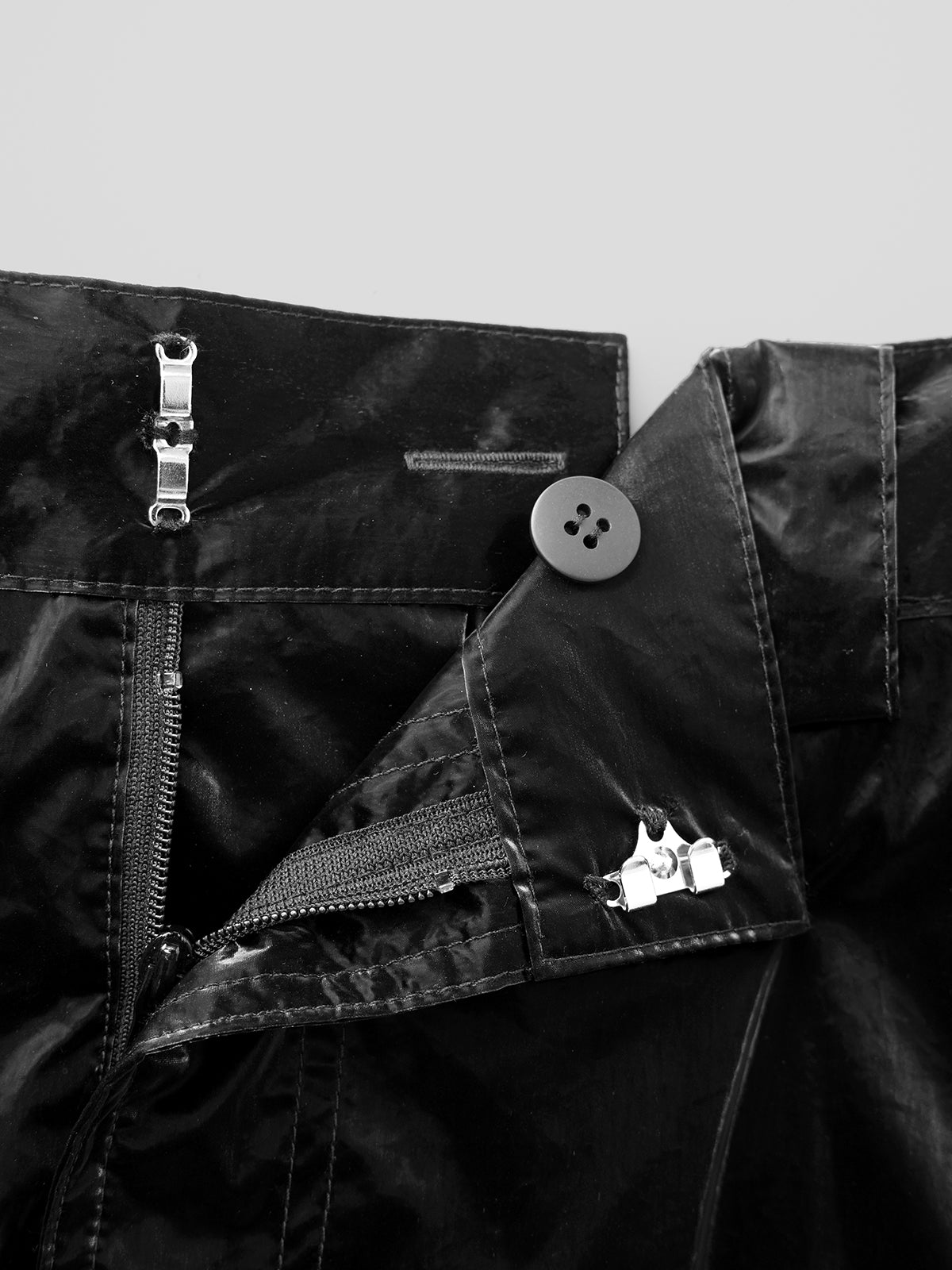 Noise Layer Skirt – Vinyl Ink