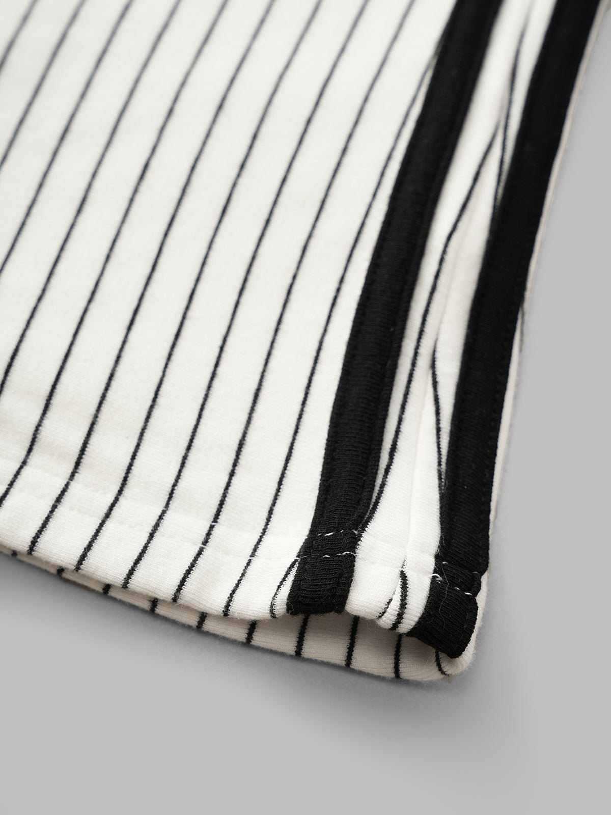 Halftime Pirouette Top – White Stripe