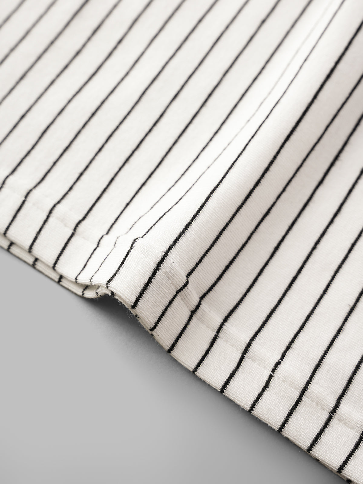 Curveball Sleeve Top – White Stripe