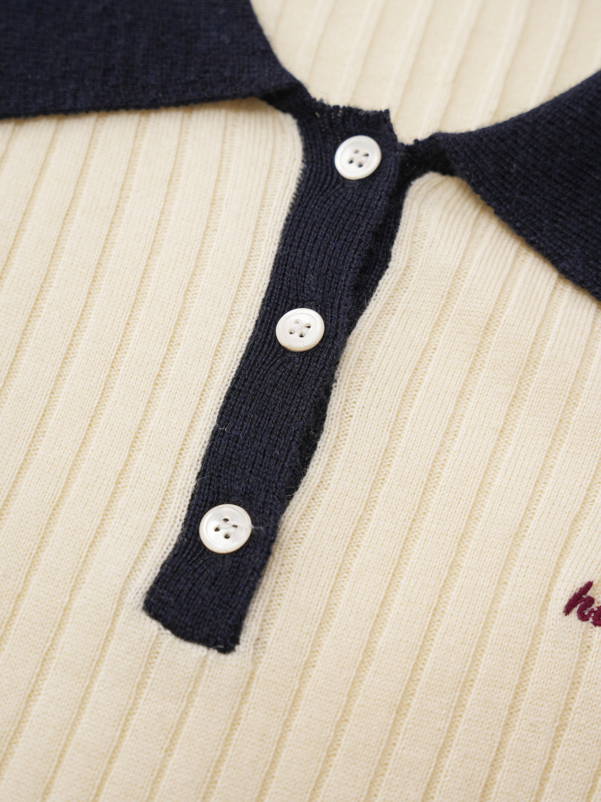 Retro Collar Polo Top - Ivory Navy