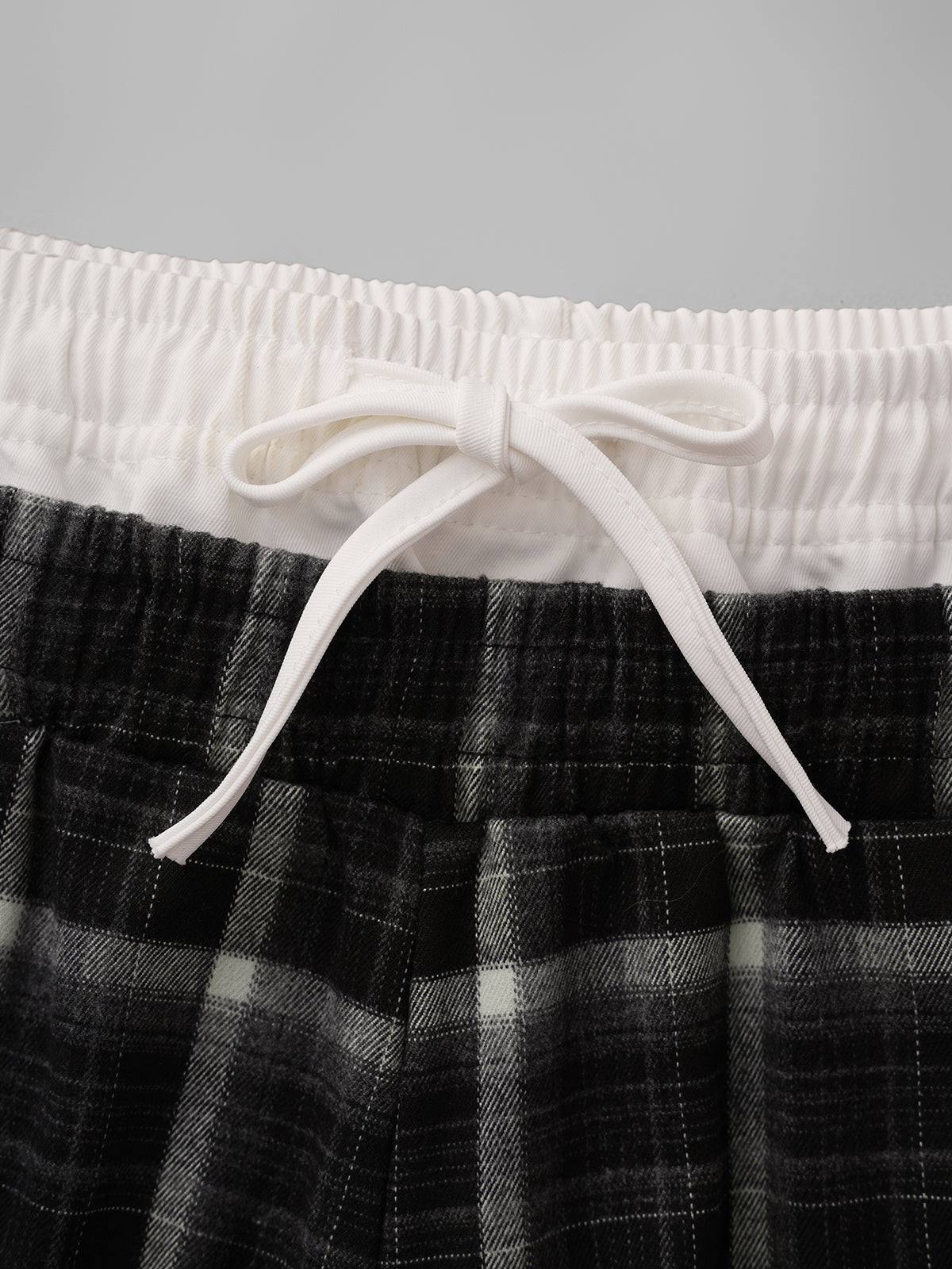 Chalkboard Grid Pants - Black White
