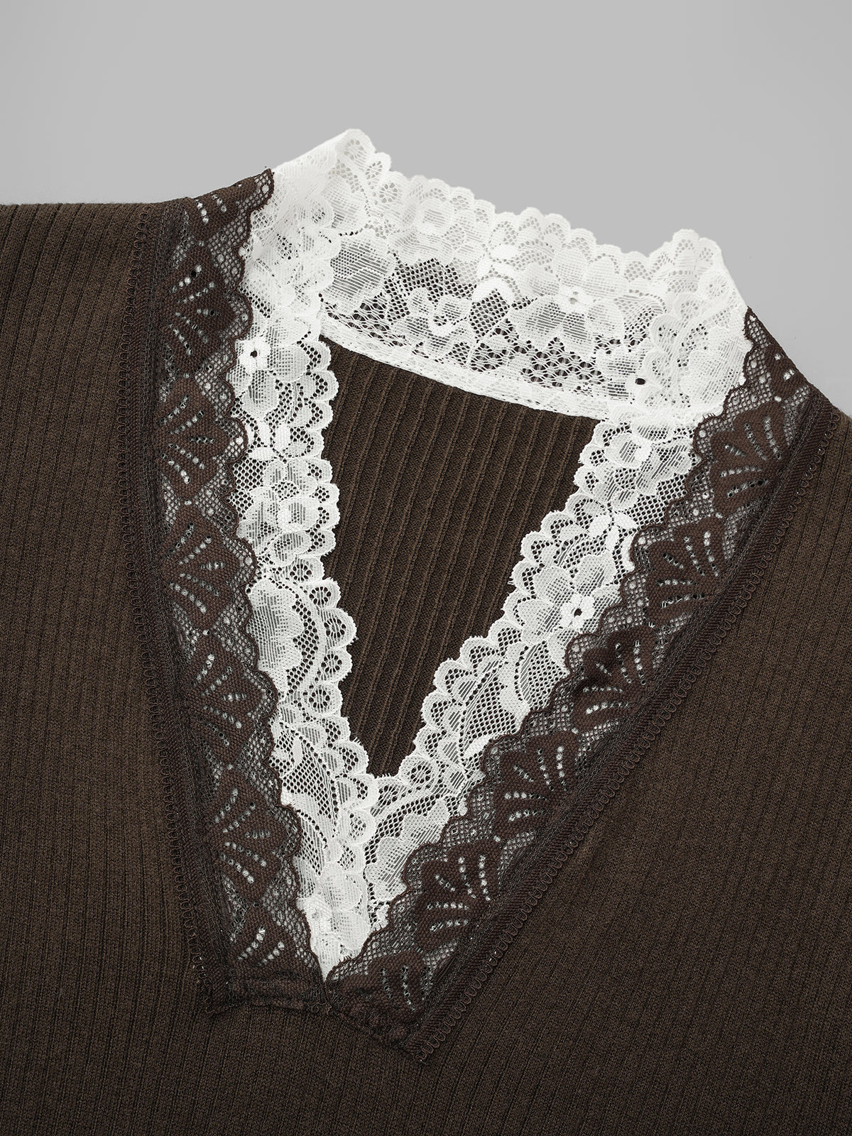 Lace Frame V-neck Tee - Mocha Brown