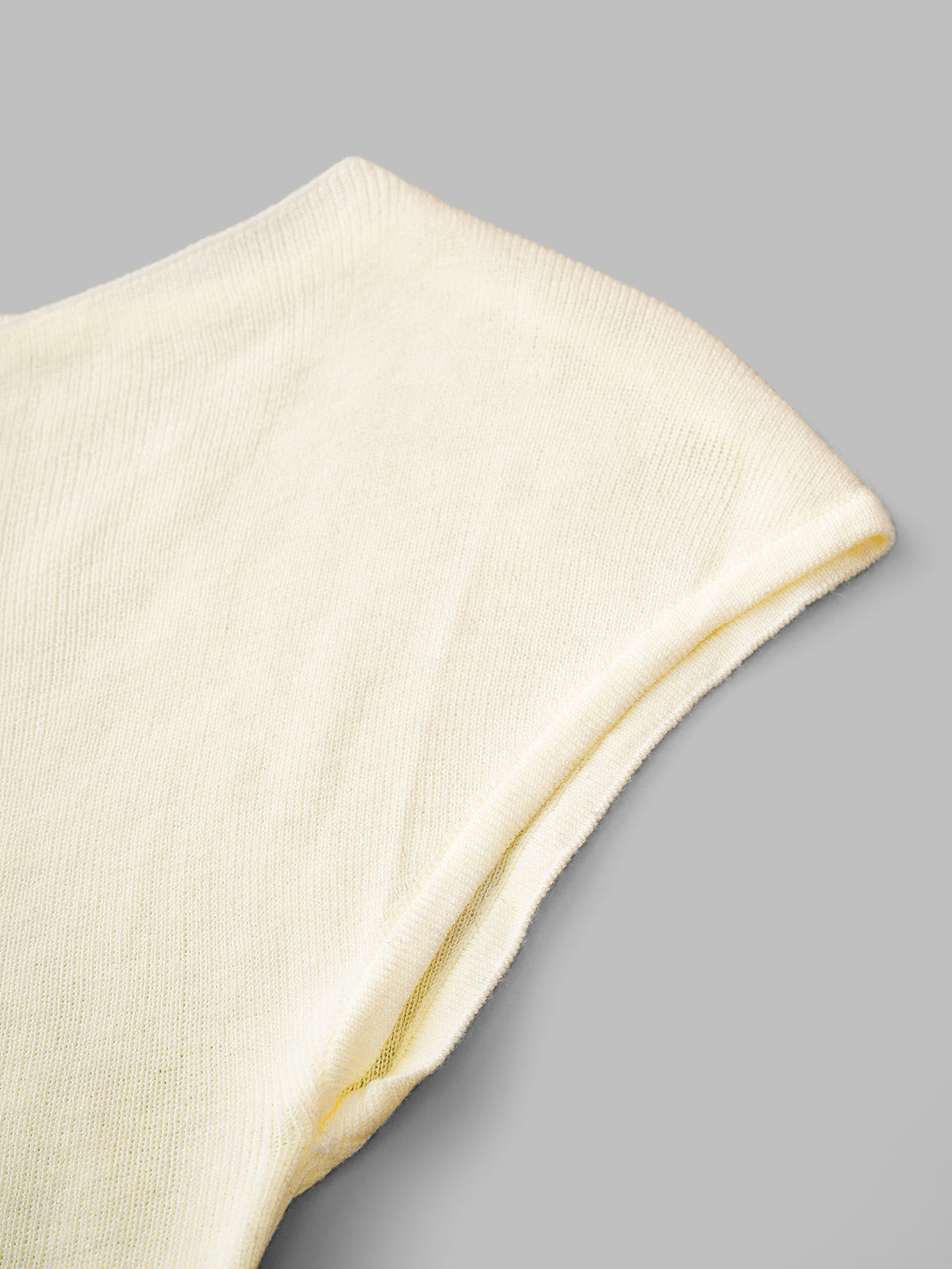 Petal Mark Tee - Cream Beige