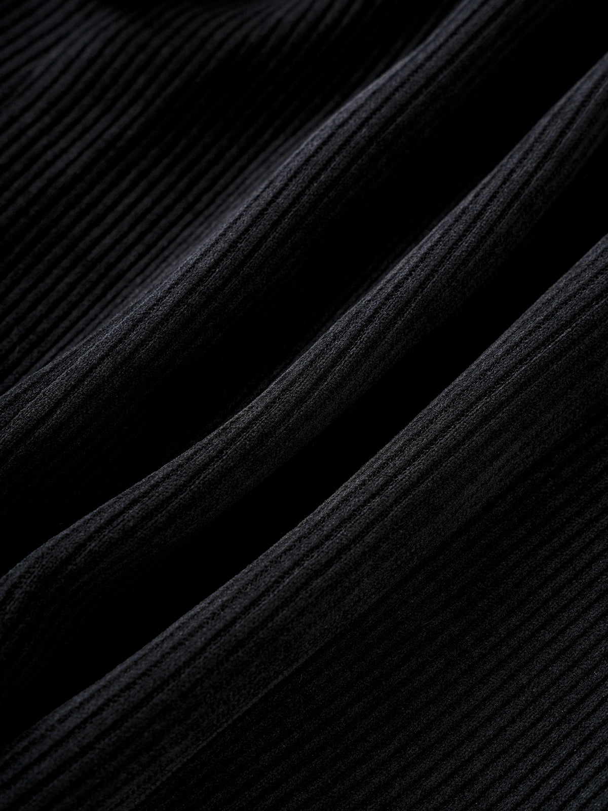 Brick Lane Skimming Ruched Short Sleeve Tee - Black