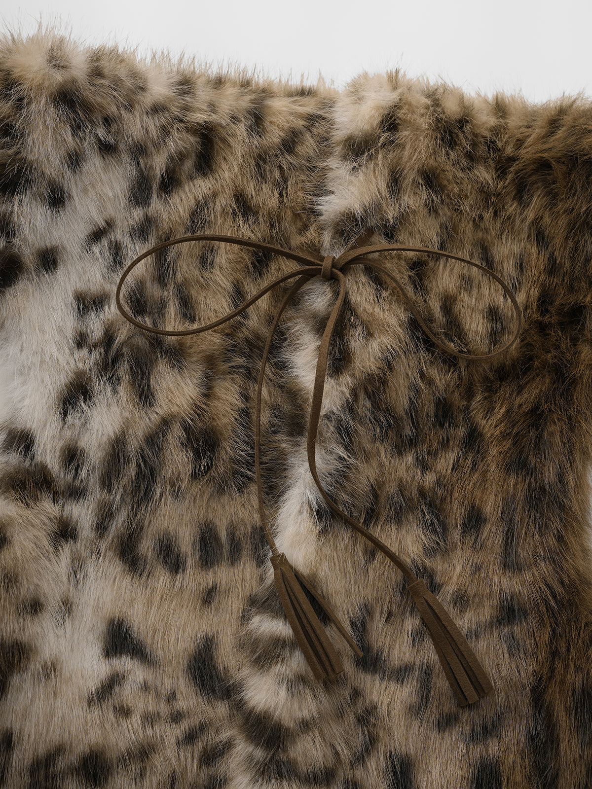 Brick Lane Leopard Pattern Faux Fur Sleeveless Tank Top - Grey