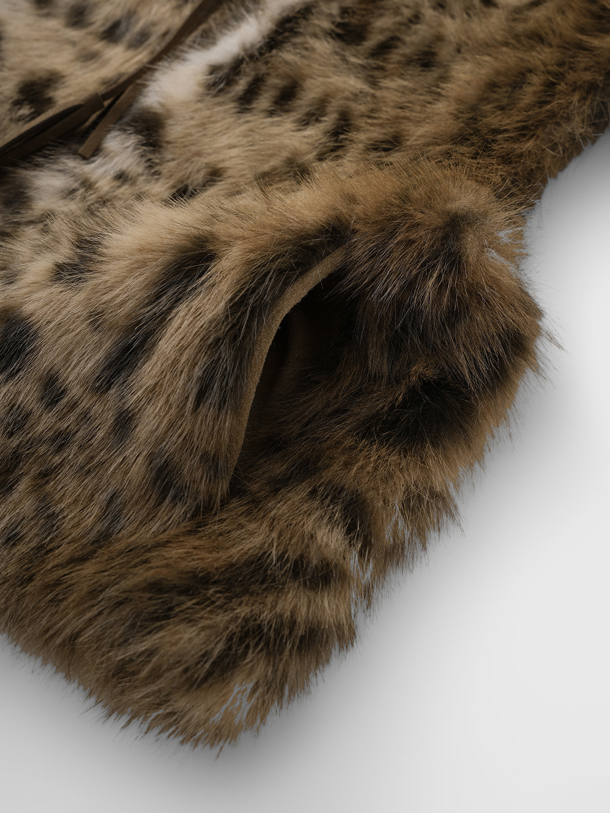 Brick Lane Leopard Pattern Faux Fur Sleeveless Tank Top - Grey