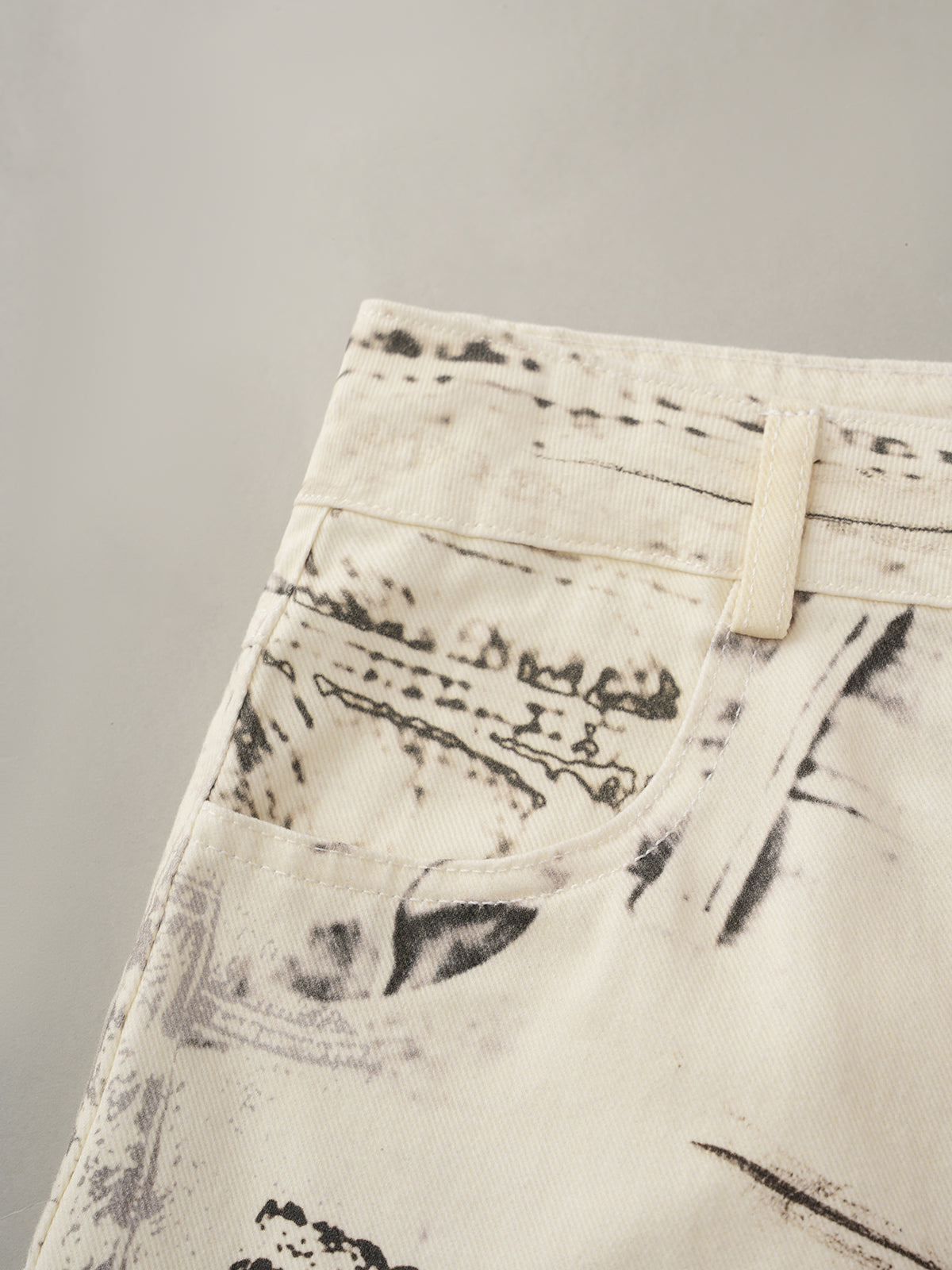 Pop Culture Collage Pants - Vanilla Dream