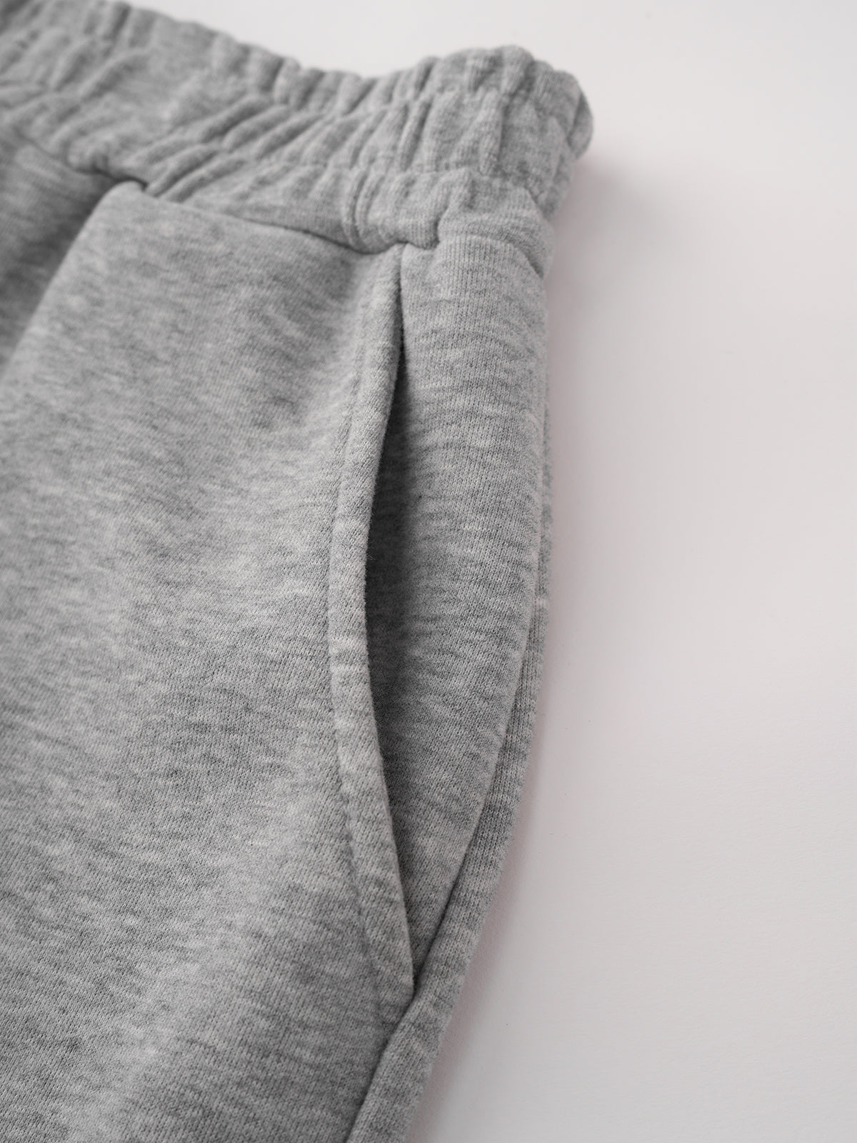 Cozy Pace Shorts– Mist Grey