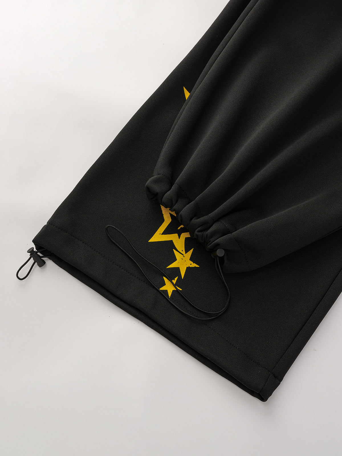 Script & Star Graphic Pants - Black
