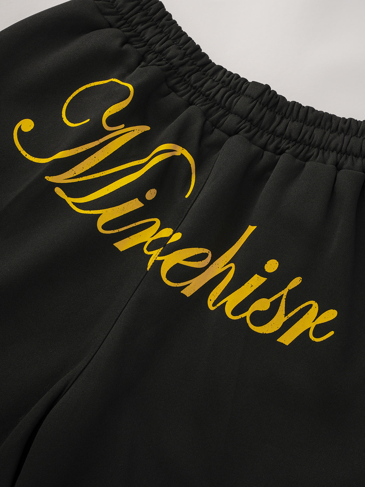 Script & Star Graphic Pants - Black
