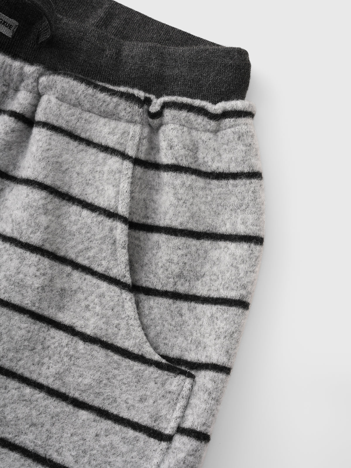 Quiet Sprint Pants – Charcoal Stripe