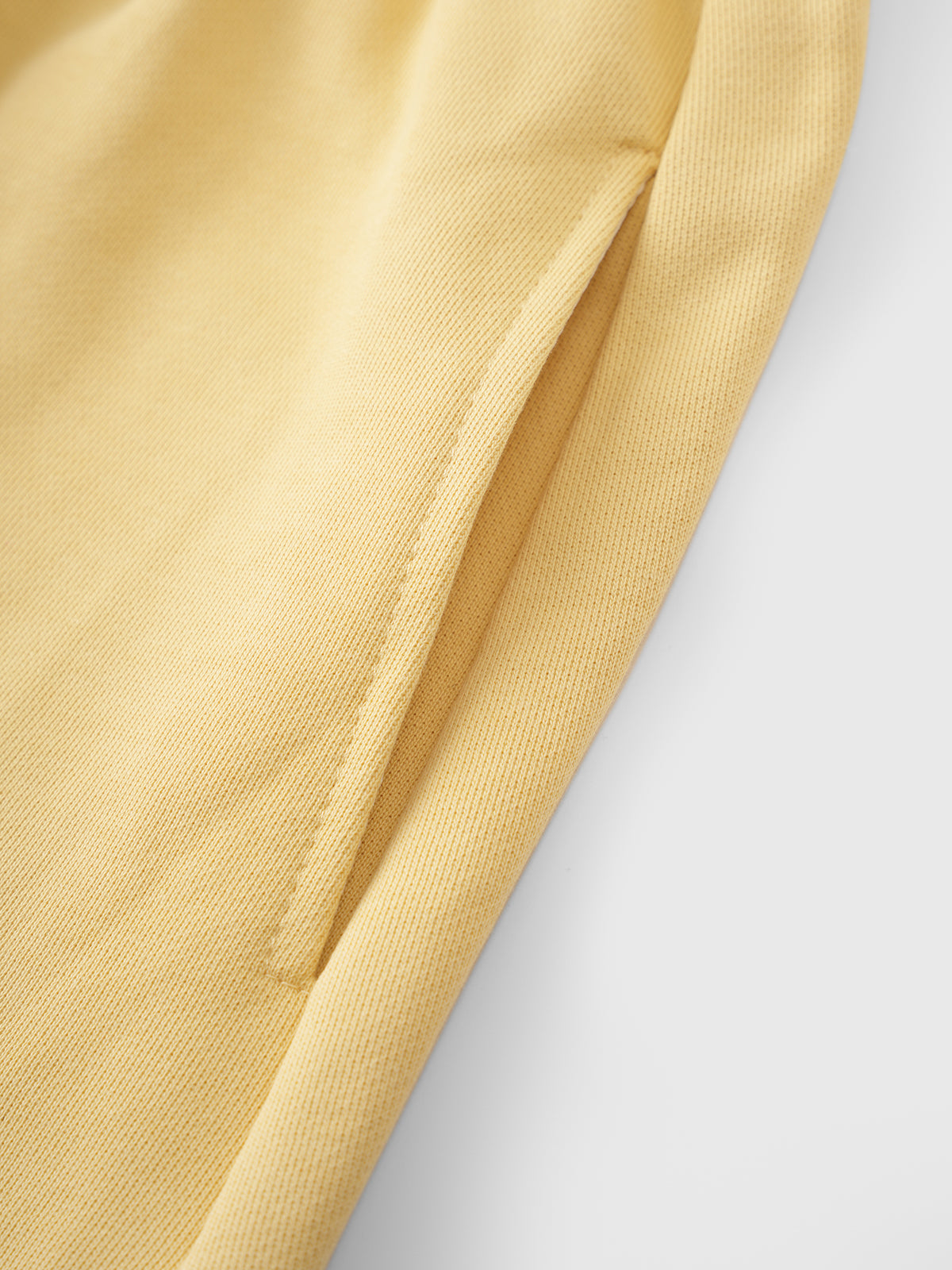 Snap Stretch Shorts – Butter Cream