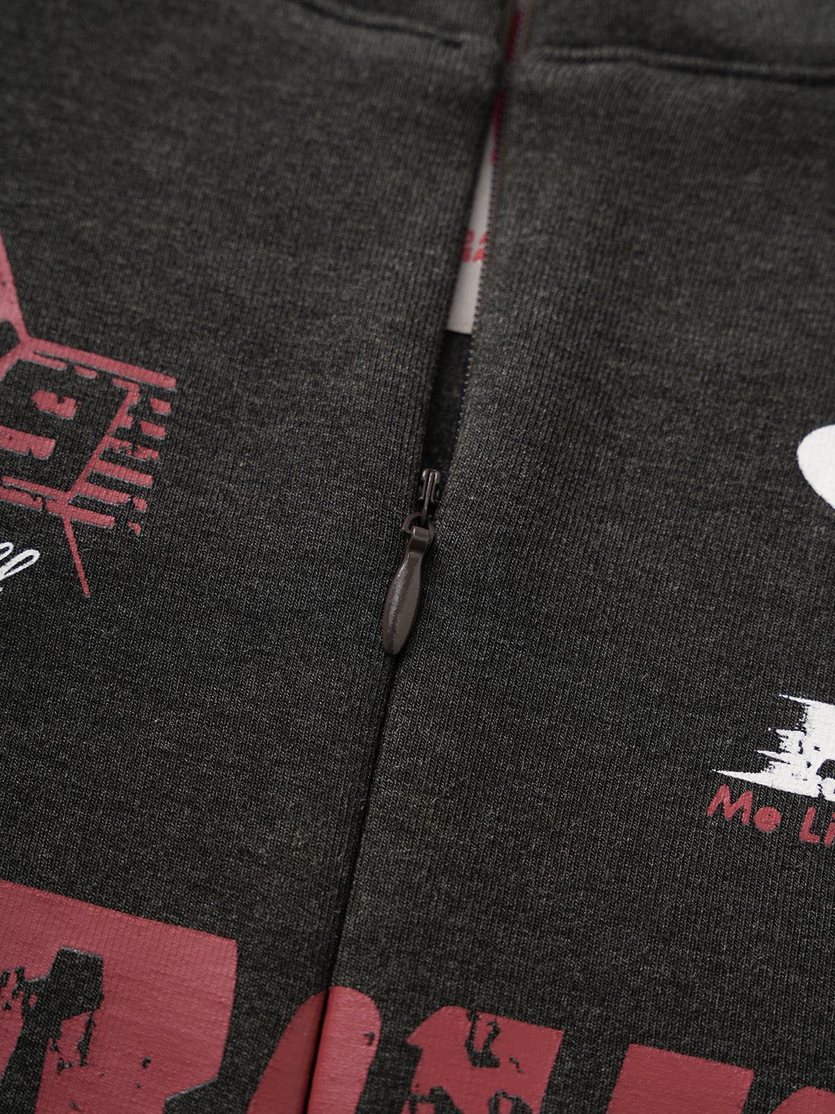 Track Whisper Tee – Charcoal Burgundy