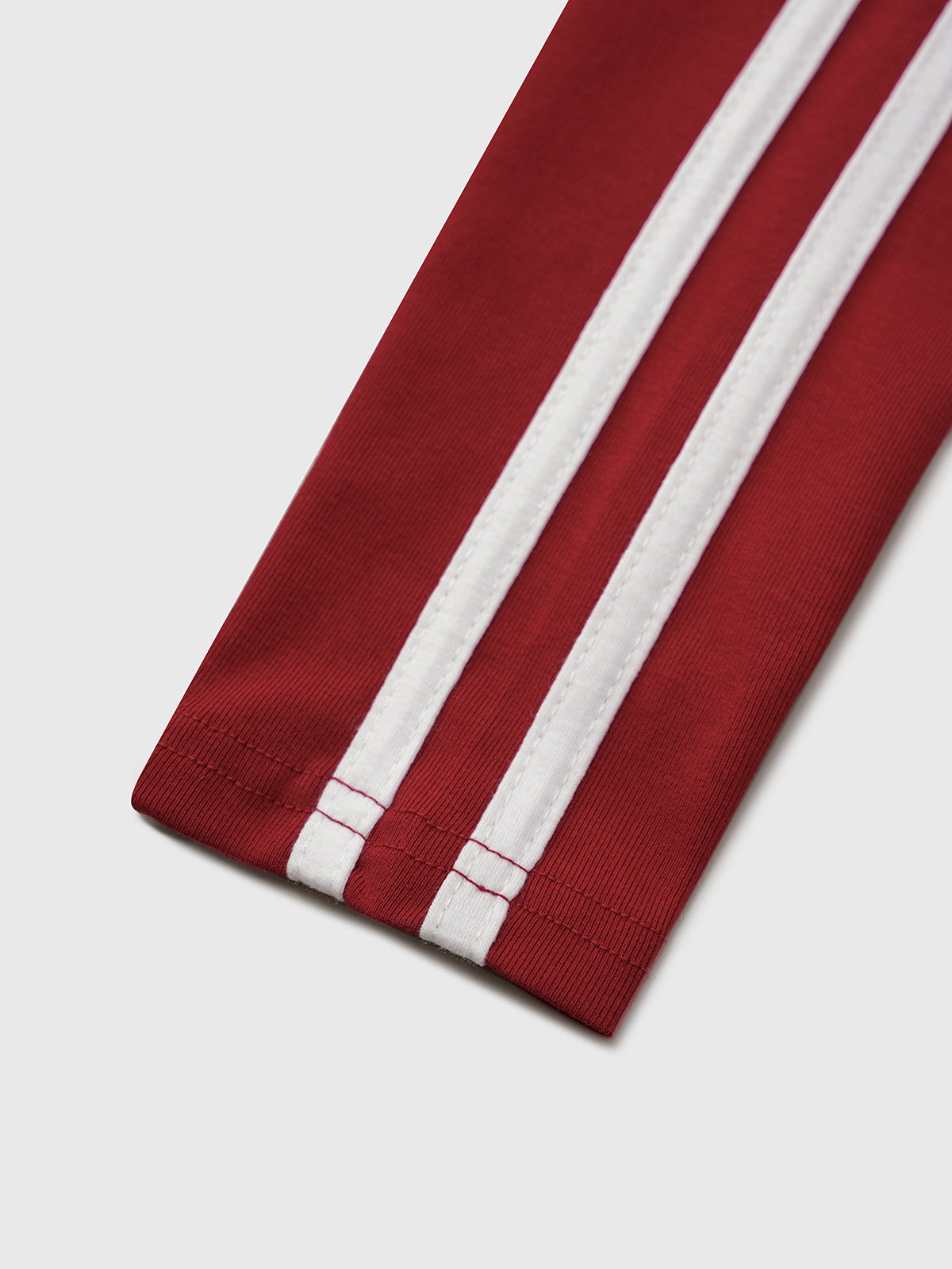 Half-Serious 93 Top – Brick Red