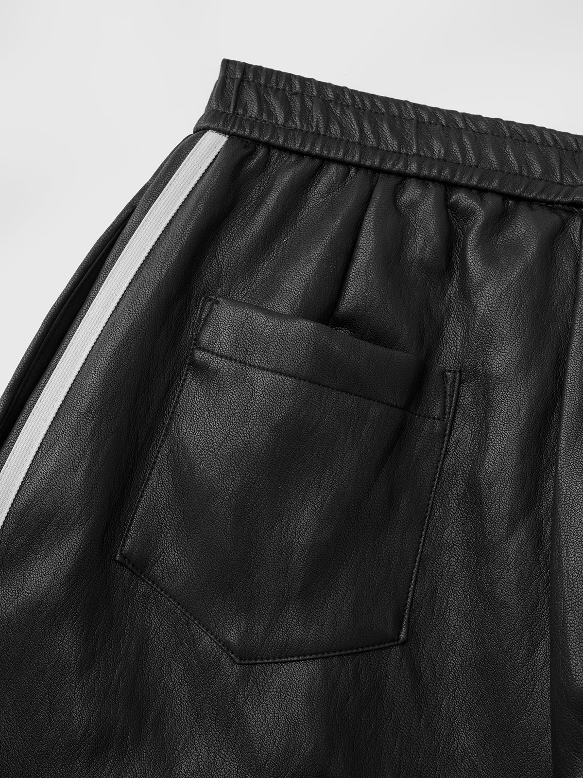 Midnight Stretch Leather Pants – Jet Black