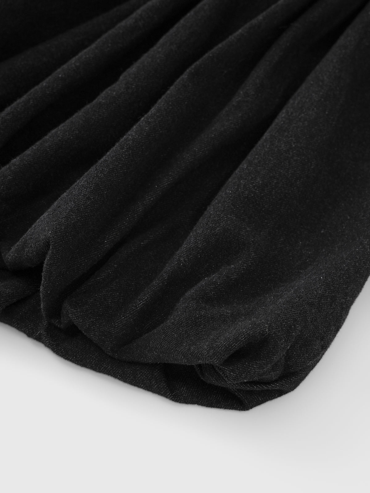 Hold Me Tight Pleated Dress – Pitch Black