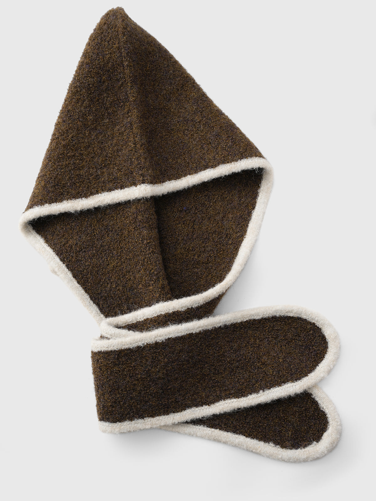 Snow Parade Sweater – Mocha Ivory