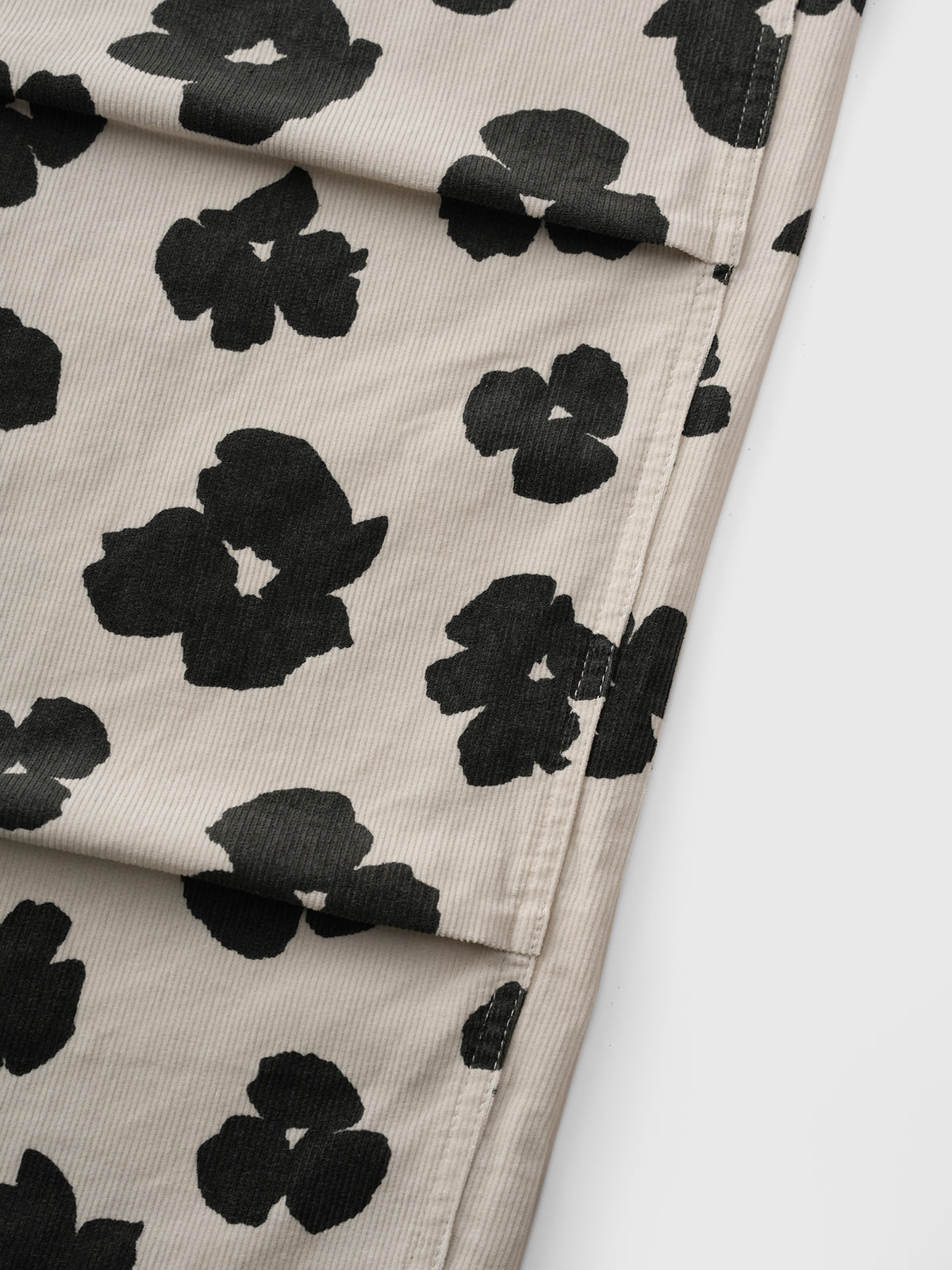 Garden Theory Flared Cargo Pants – Ivory Bloom