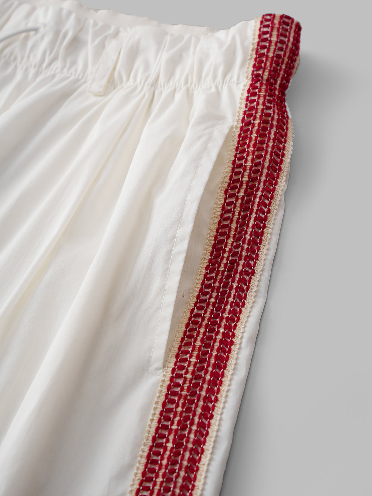 Clean Line Track Pants – Court White