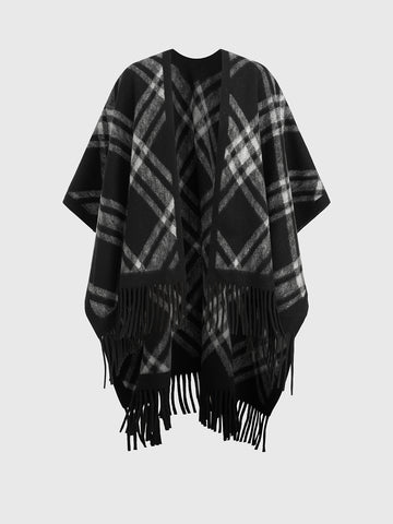 Gallery Blanket Cape – Mono Plaid