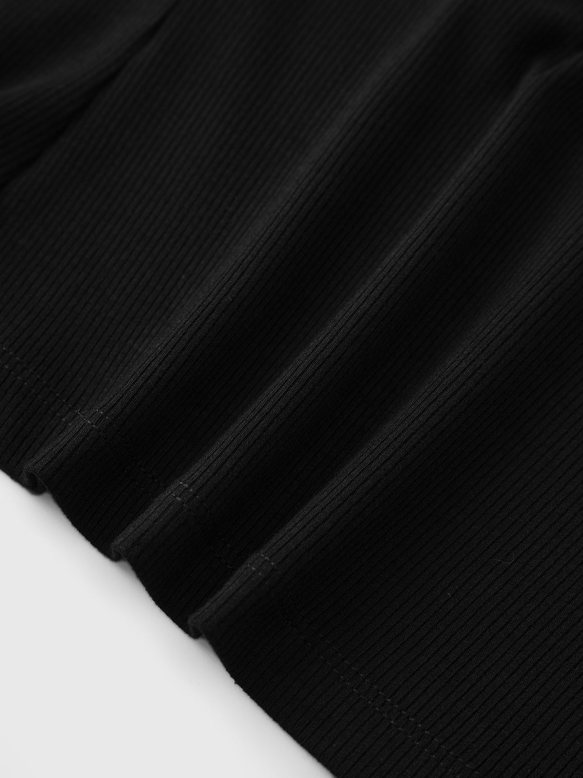 Ballet Lecture Fitted Top – Jet Black