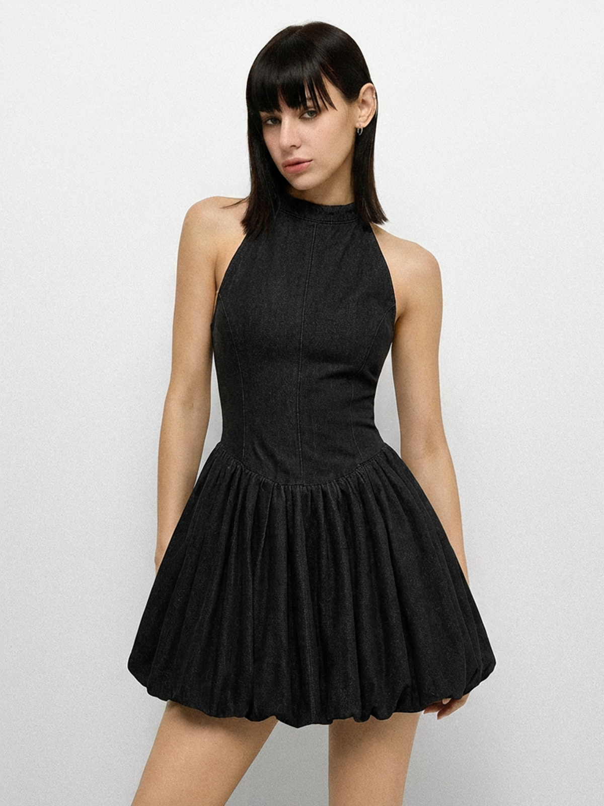 Hold Me Tight Pleated Dress – Pitch Black