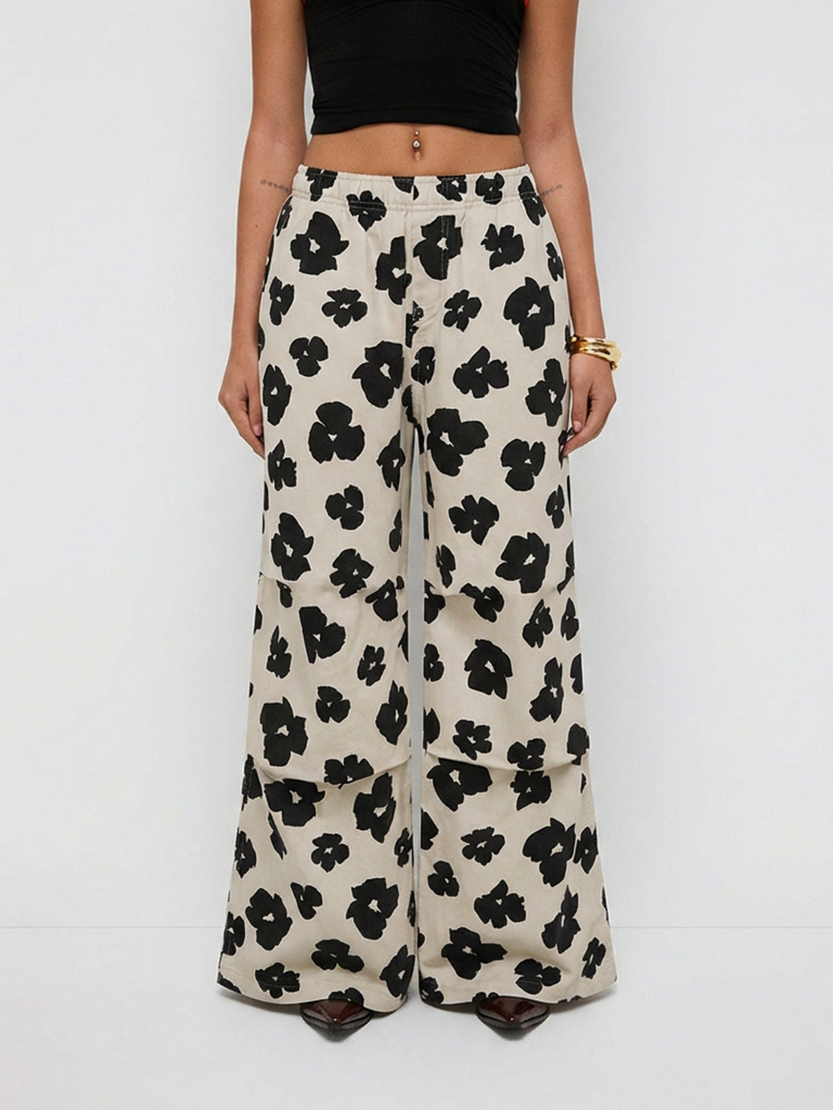 Garden Theory Flared Cargo Pants – Ivory Bloom