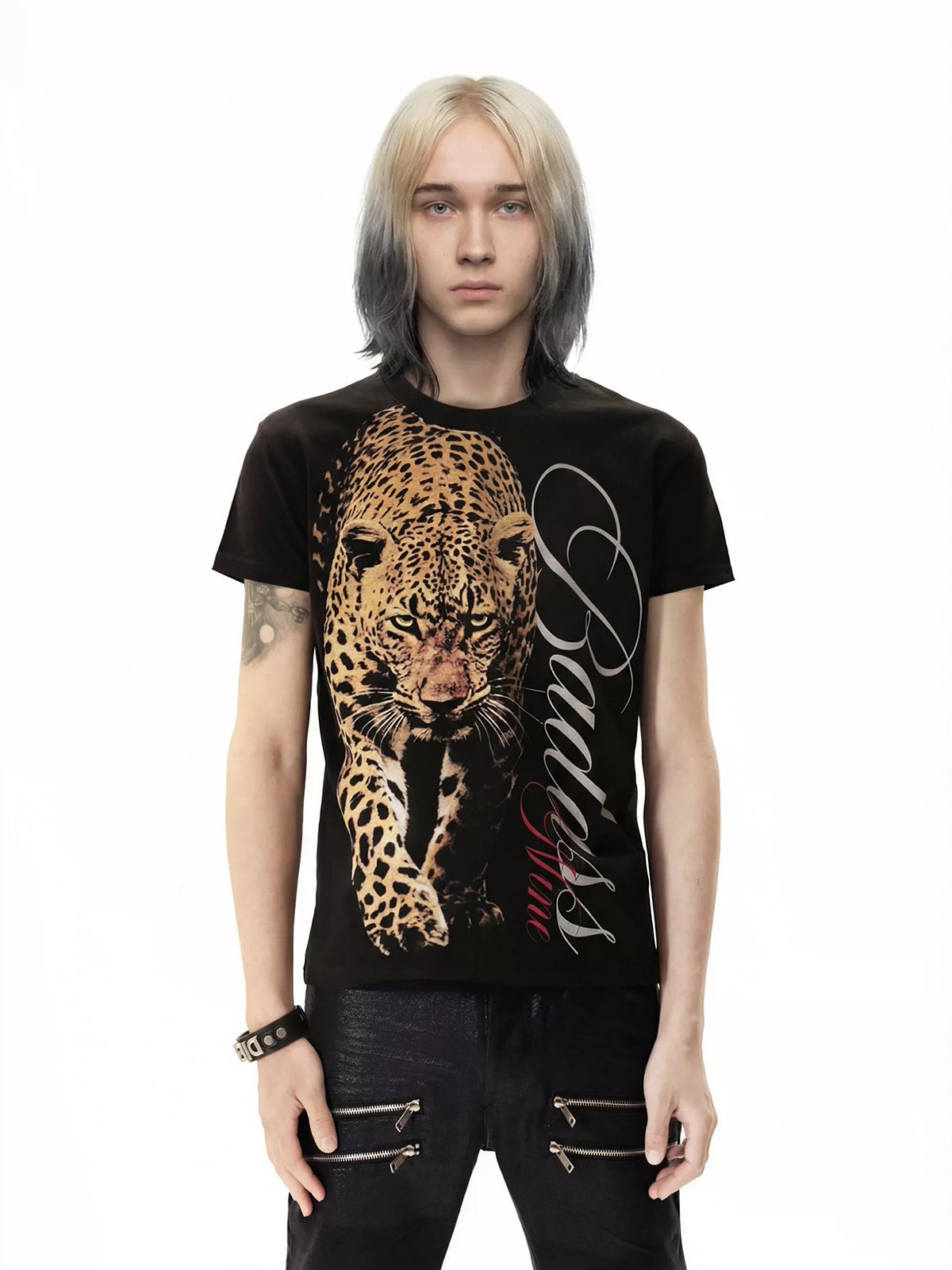 Brick Lane Skimming-fit Leopard Print Graphic Tee -Black