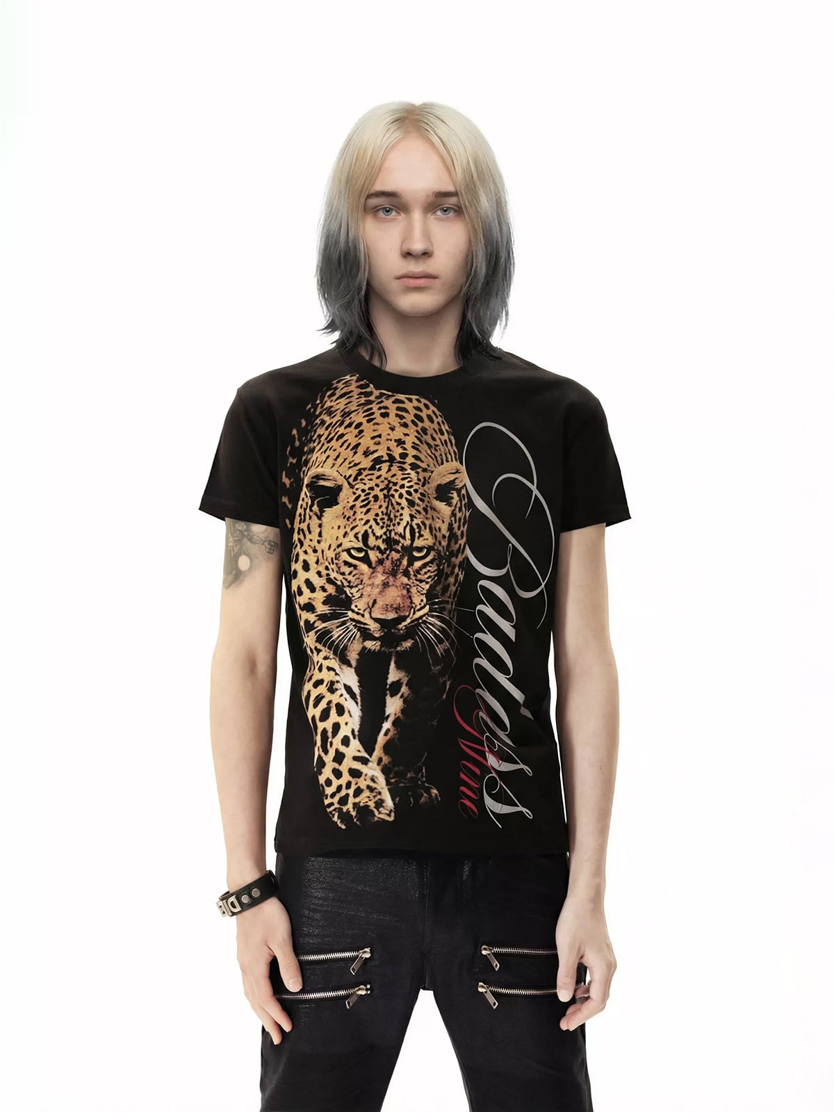 Brick Lane Skimming-fit Leopard Print Graphic Tee -Black