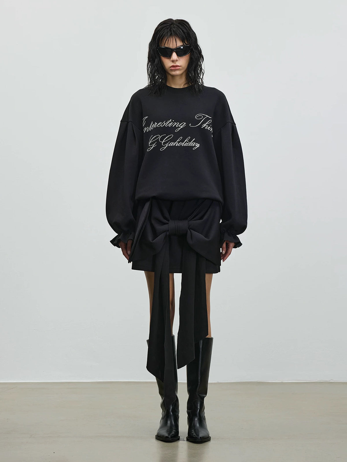 Marie’s Bow Goes First Skirt – Jet Black