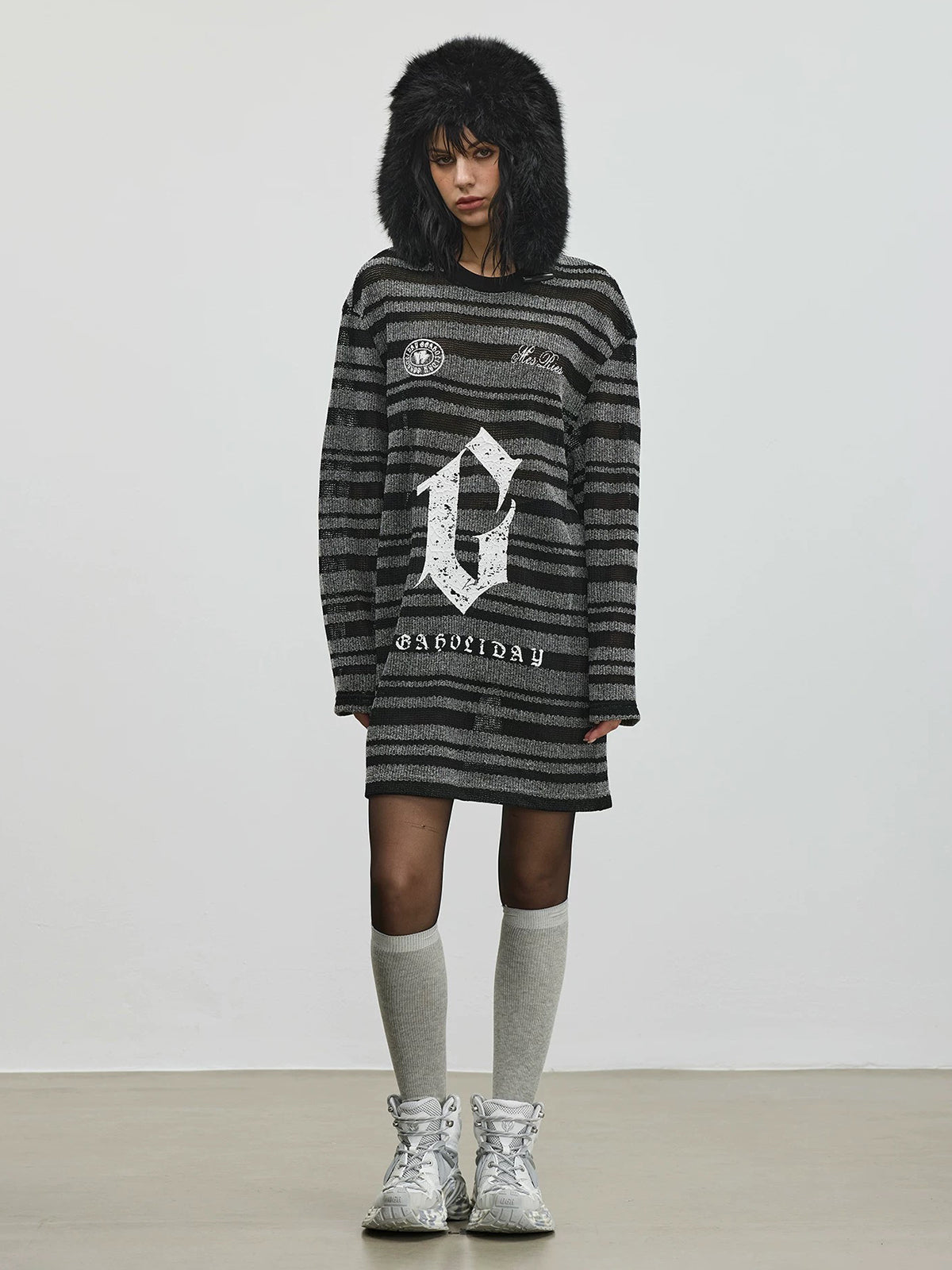 Long Pause Stripe Knit Dress – Charcoal Black