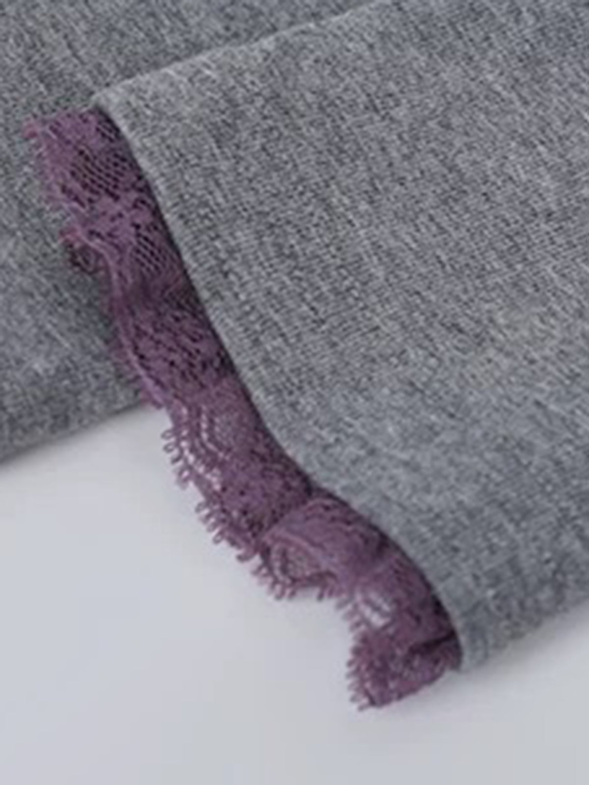 Second Thought Lace Sleeve Top – Grey Lilac