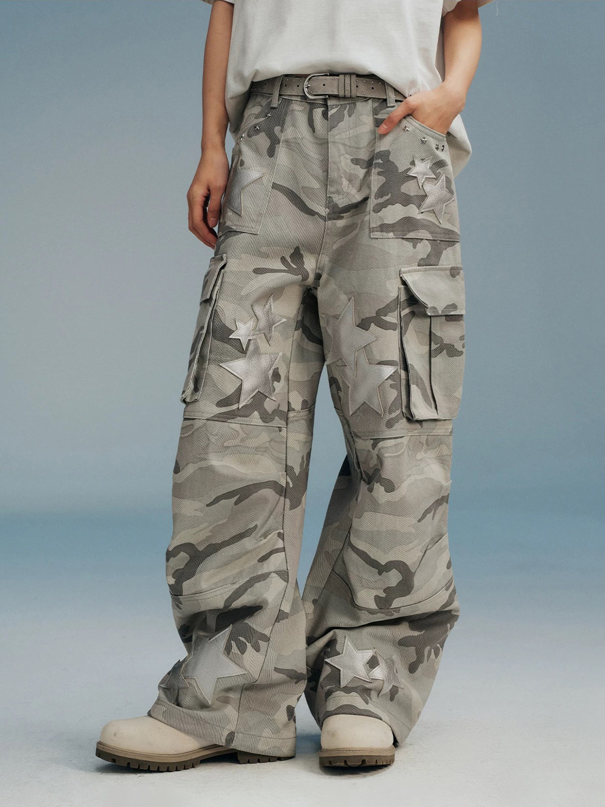 Brick Lane Wide-leg Star Camouflage Pants - Grey
