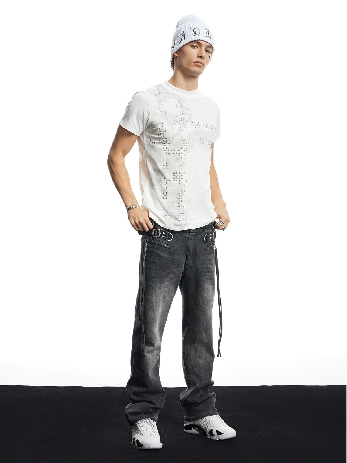 Brick Lane Skimming Graphic T-Shirt - White